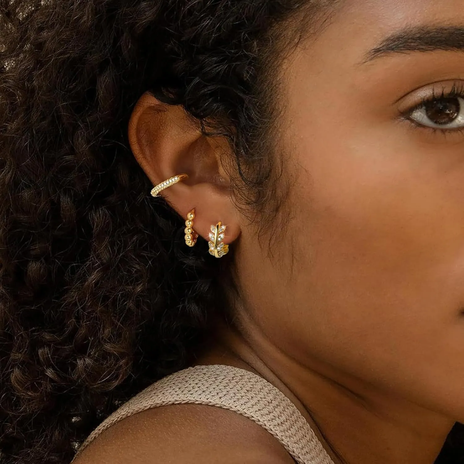 18K Gold Plated CZ Leaf Hoop Earrings for Women S925 Sterling Silver Huggie Hoop Earrings Dainty Olive Leaf Earrings Hypoallergenic Lightweight Birthday Jewelry to Mom Daughter Graduation Gifts