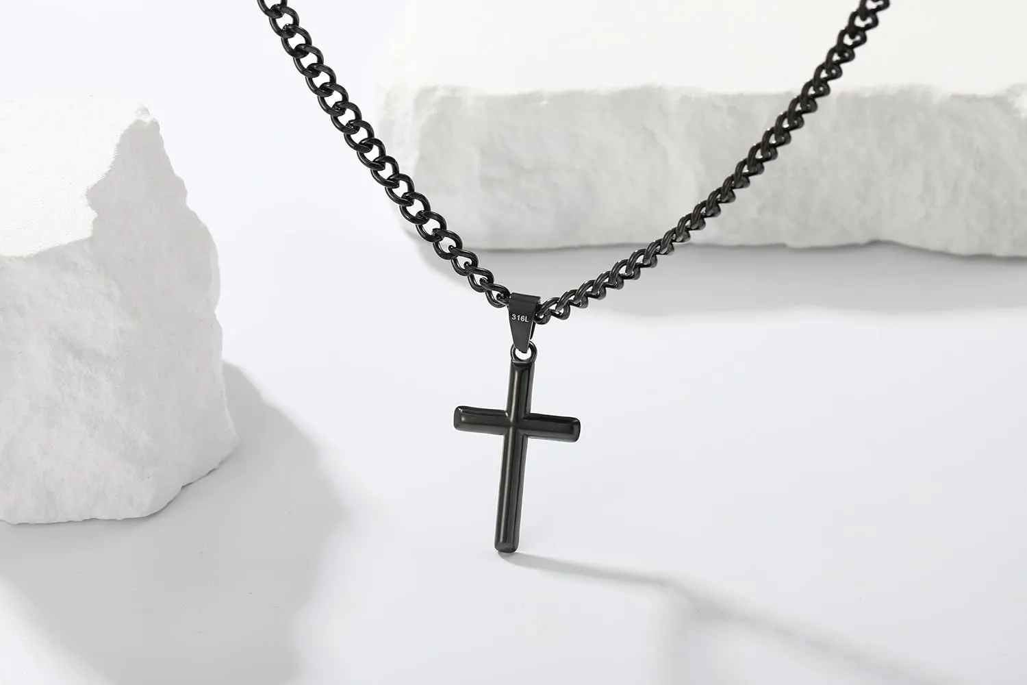 316L Stainless Steel Cross Necklace Graduation Gifts for Men Boys, Silver Gold Black Mens Boys Chain Necklaces 5mm Non-Fading Sturdy Cuban Chain with Cross Pendant Jewelry for Him 14-24inch
