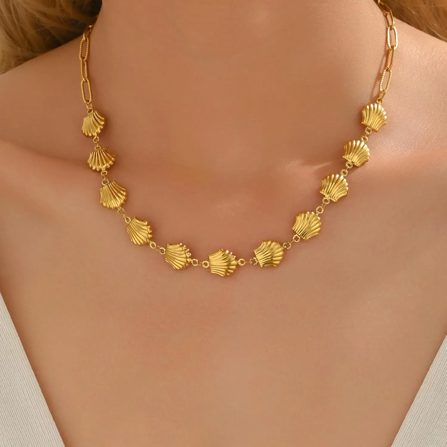 Beach Charm Necklace for Women Dainty 18K Gold Plated Paperclip Chain Sea Shell Starfish Dolphin Choker Necklace Boho Ocean Summer Jewelry Gifts