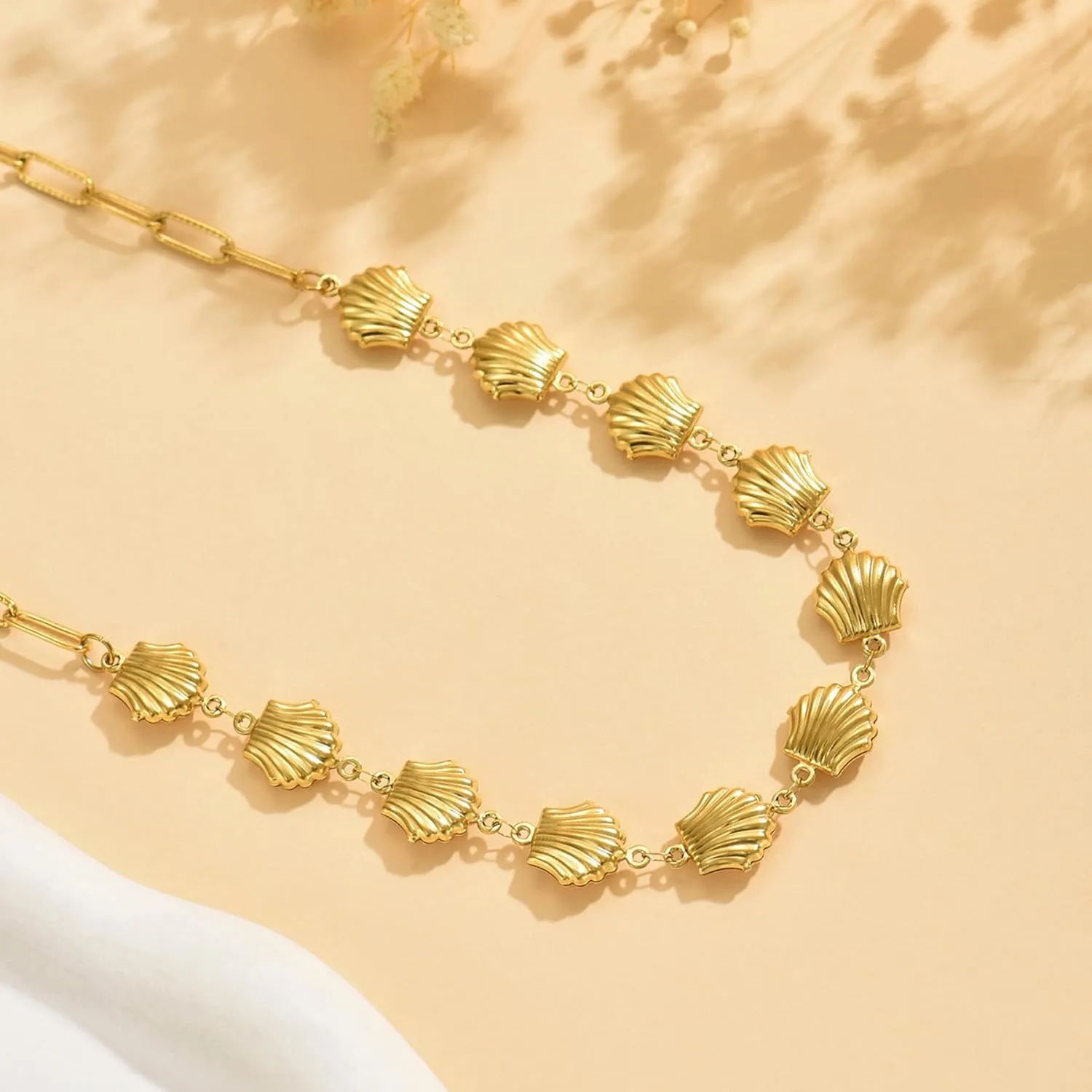 Beach Charm Necklace for Women Dainty 18K Gold Plated Paperclip Chain Sea Shell Starfish Dolphin Choker Necklace Boho Ocean Summer Jewelry Gifts