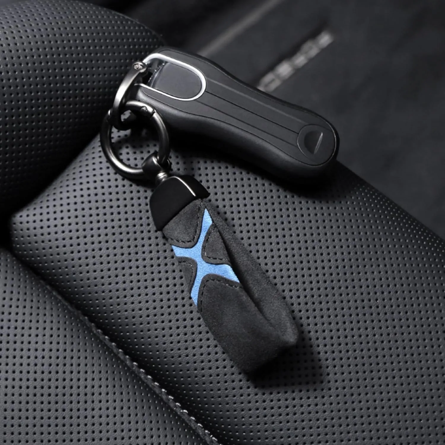 BETTERHUMZ Leather Suede Car Keychain,Key Chain Clip for Alcantara, Anti-Lost D-Ring for Men and Women Car Accessories