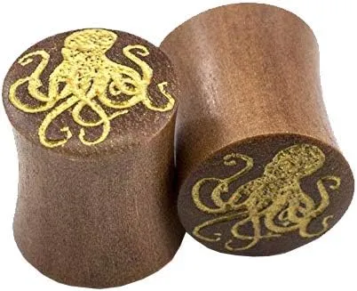 BodyJewelryOnline Pair of Ear Plug with Octopus Design Made of Wood