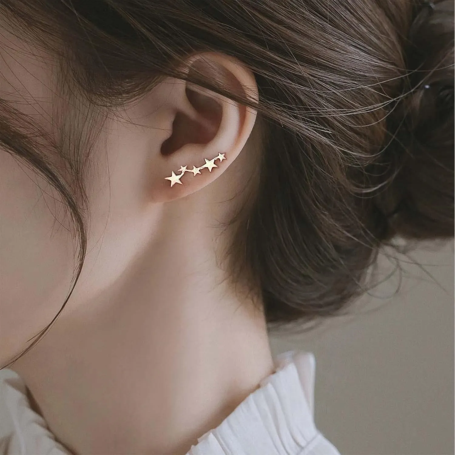 Boho Tiny Star Ear Climber Earrings Gold Star Ear Crawler Earrings Minimalist Star Stud Earrings Lucky Star Ear Cuff Earring Jewelry for Women