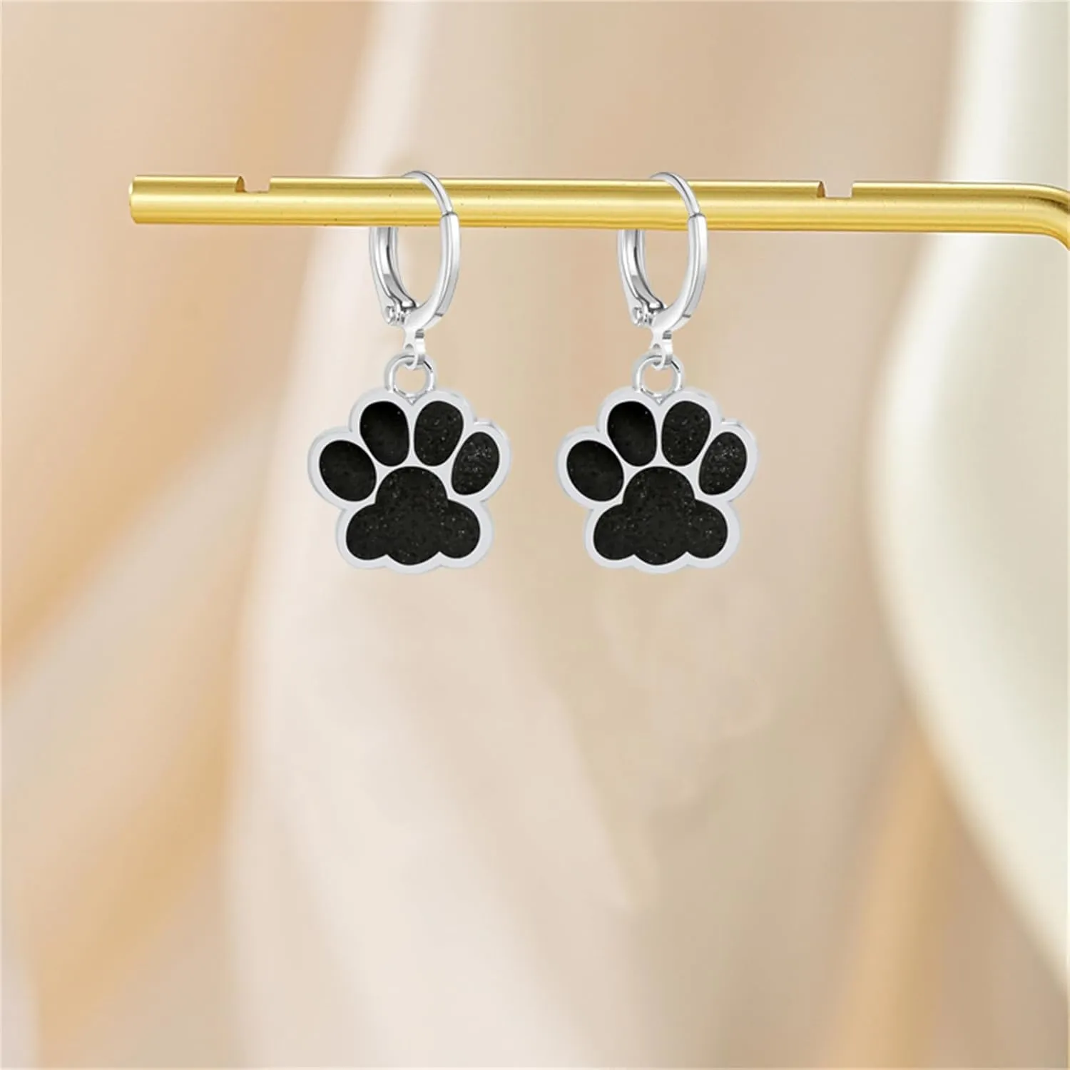 Dreuyet Paw Print Dangle Drop Hoop Earrings for Women Glitter Cute Puppy Dog Paw Hoop Earrings Huggie Charm Cat Paw Earrings Dainty Small Footprint Animal Earrings for Dog Cat Pet Lovers
