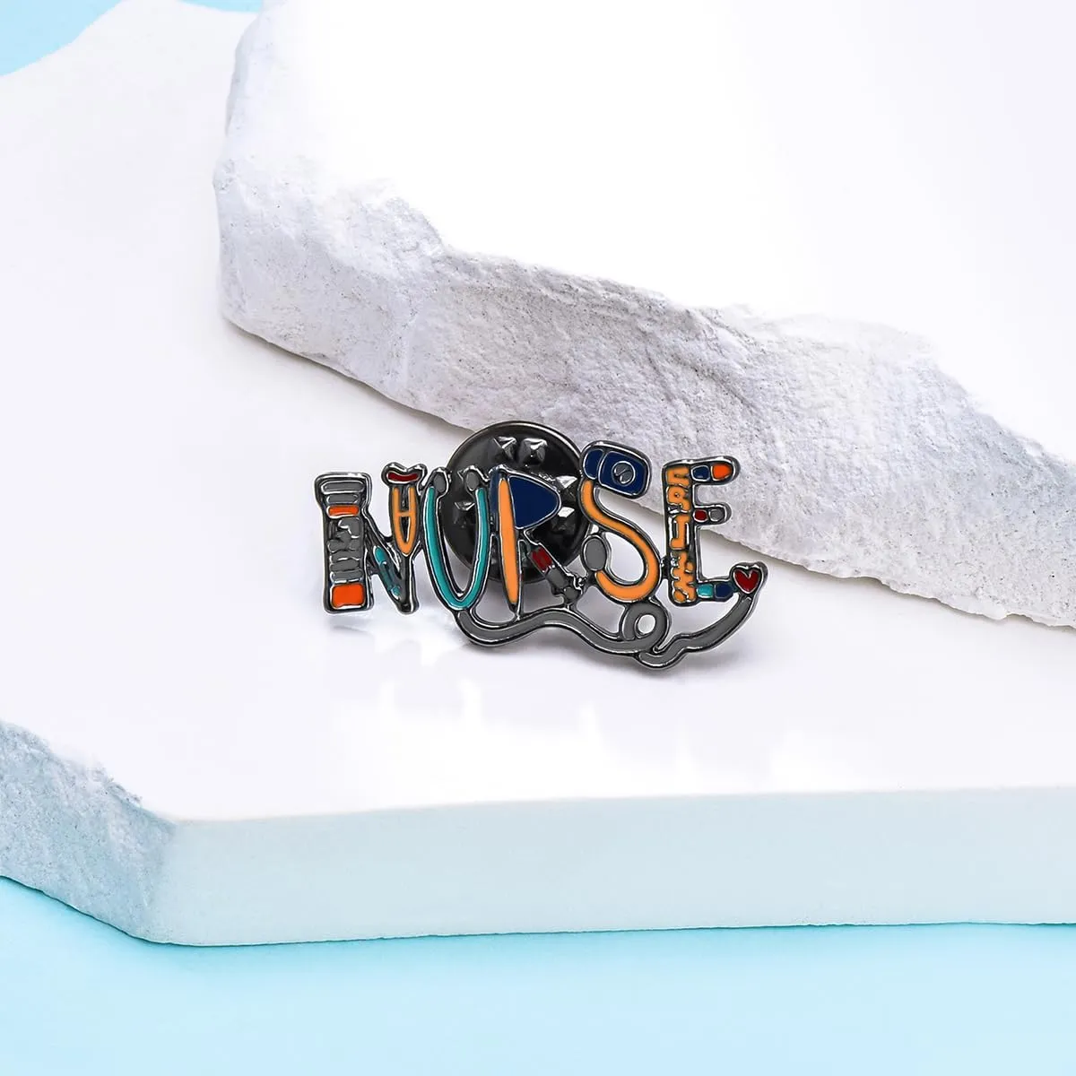 Dr's gift Medical Letter Pins Science Enamel Pin Medical Tools Brooch Lapel Bag Badge Word Design Gift Decoration for Nurse Doctors Med Students