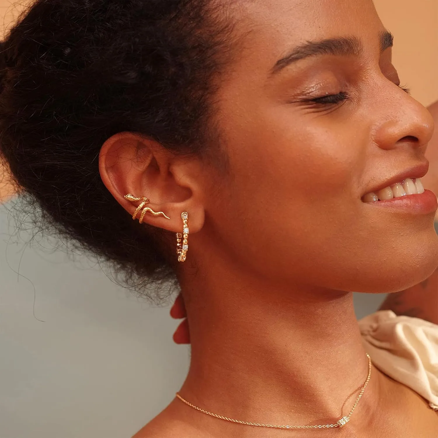 FETTERO Women Hoop Earrings 14K Gold Plated Delicate Hypoallergenic Earrings Small Huggie Hoops Dainty Earring Jewelry for Everyday Wear