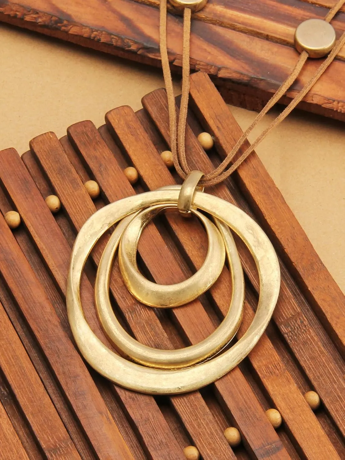 GelConnie Leather Necklace for Women Large Pendant Long Brown Necklace Circle Leather Choker Vintage Sweater Necklace Gold Chunky Boho Necklaces for Women