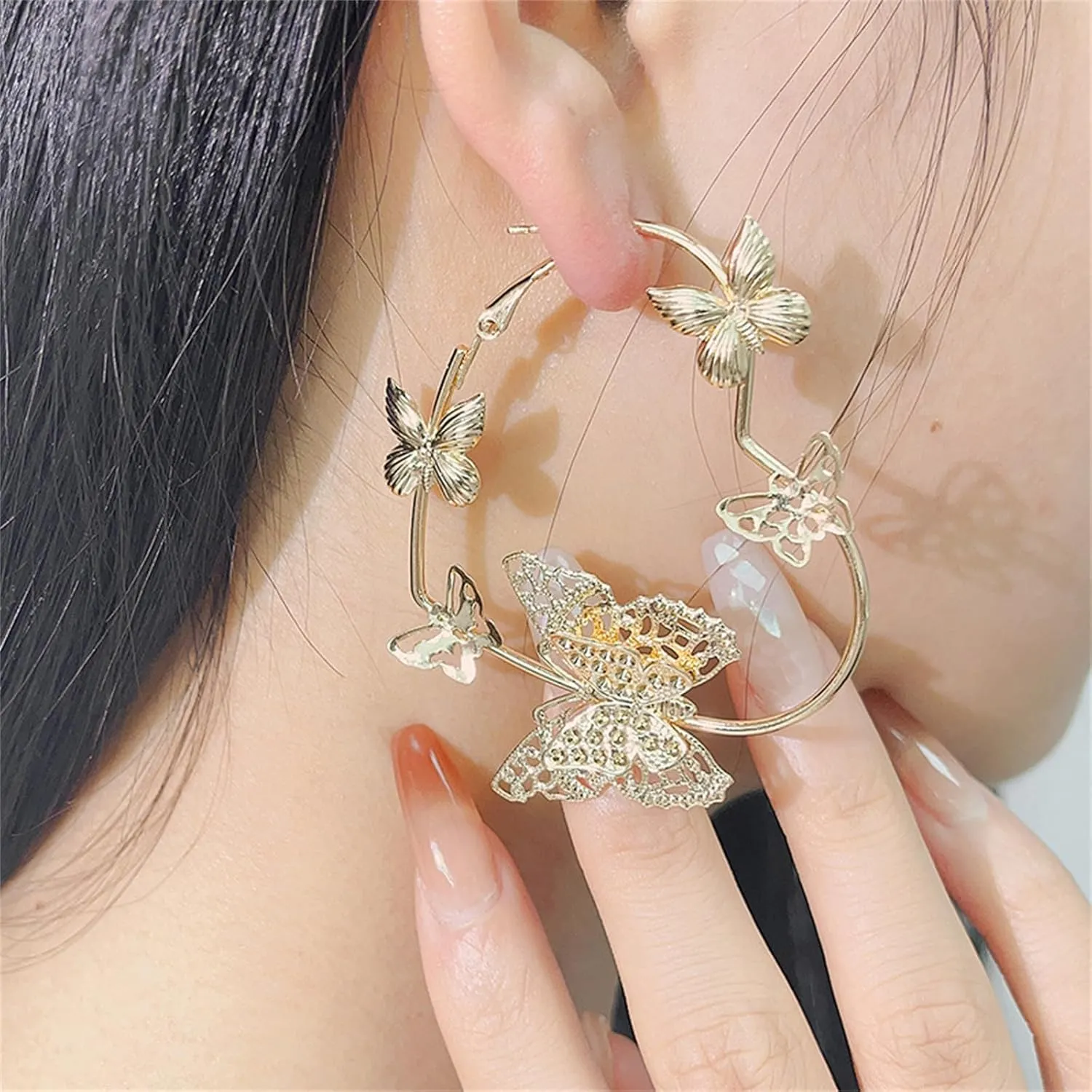 Gold Plated Butterfly Hoop Earrings for Women Handmade Delicate Hollow Insect Animal Wings Circle Round Love Heart Shaped Metal Wire Dangle Drop Earrings for Her Wife Mom Daughter Sister Girlfriend Jewelry Gifts