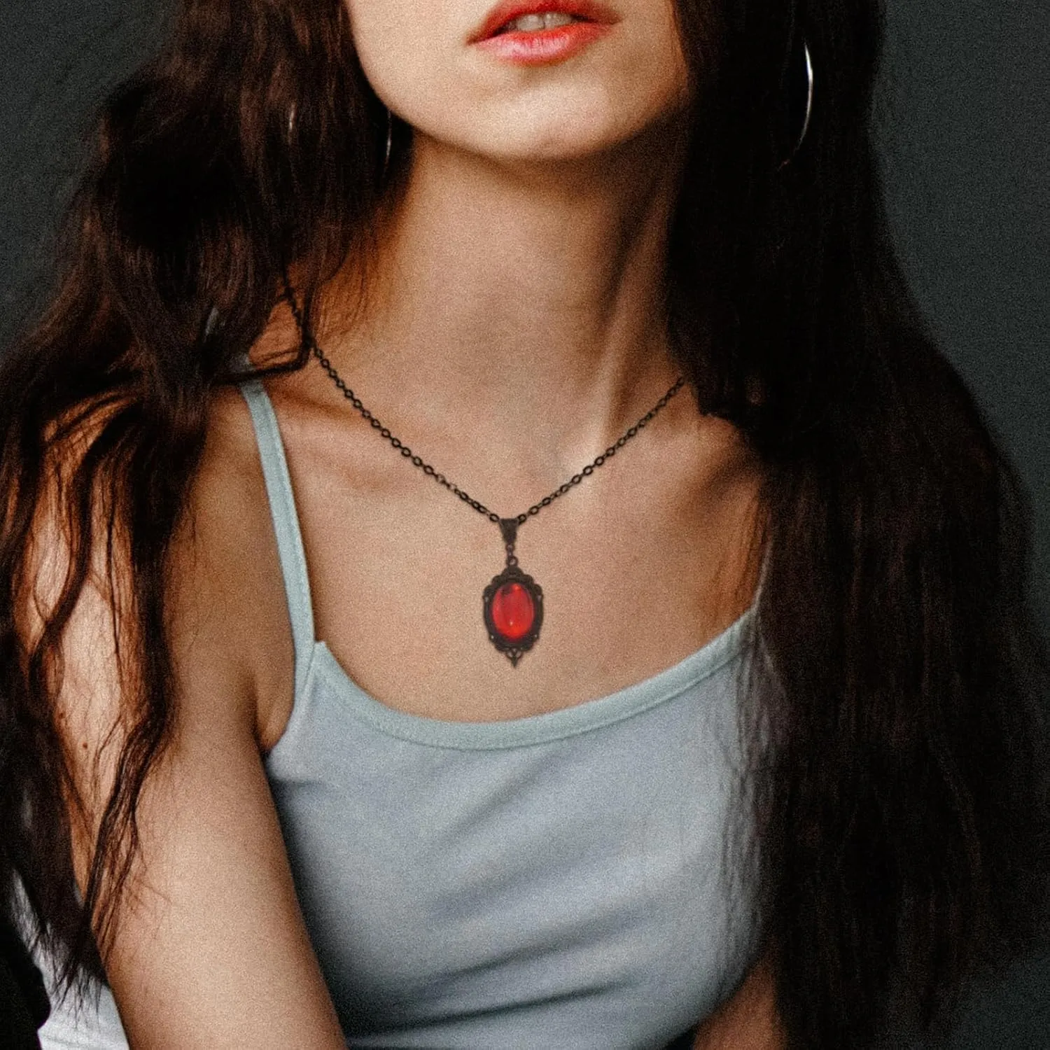 Gothic Cameo Necklace for Women Blood Red Purple Black Stardust Crystal Pendant Necklace Goth Vintage Teardrop Emboss Necklace Halloween Jewelry Costumes Accessories