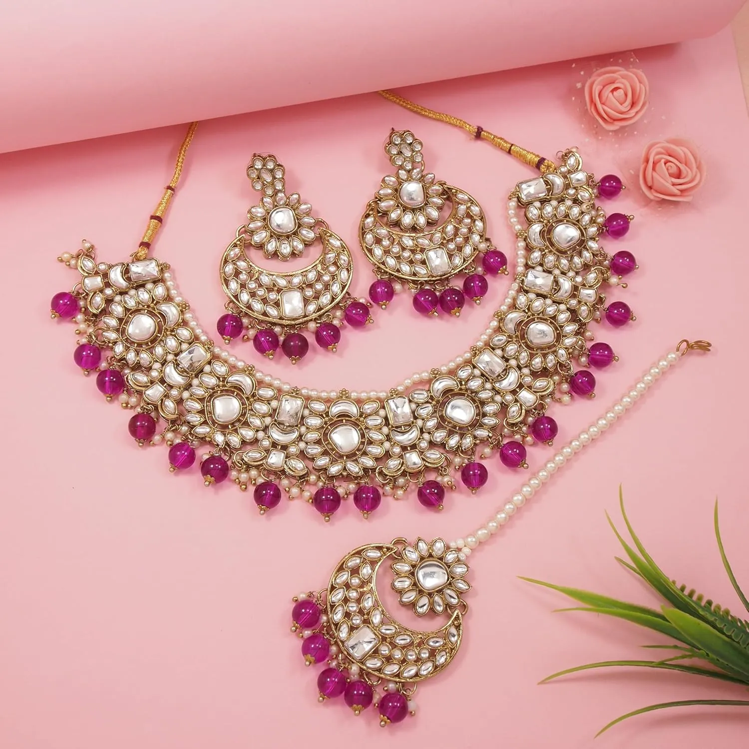 I Jewels Indian Wedding Bollywood Floral Kundan Pearl Choker Necklace Jewelry Earrings & Maang tikka Set For Women (K7271)