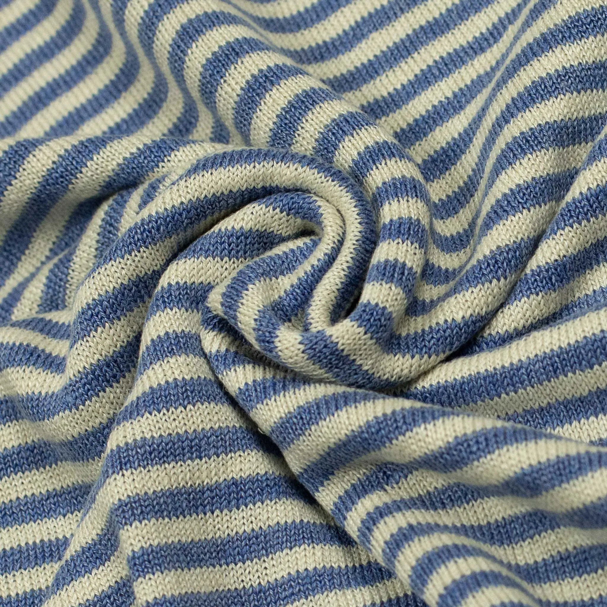 Knit short sleeve crew neck tee in blue with white striped linen (restock)