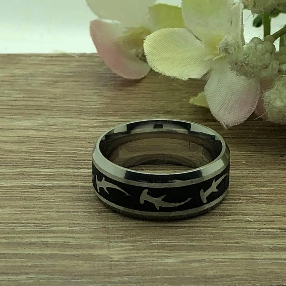 Kriskate & Co. 8mm Hammerhead Shark Wedding Band Ring For Men and Women, Stainless Steel Ring with Engraved Hammerhead Shark Anniversary Ring SSR905
