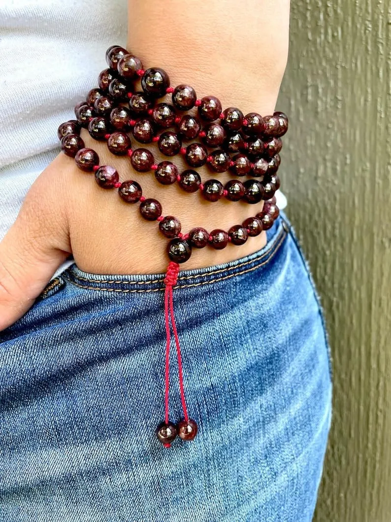 Natural GARNET 8mm 108 Mala Beads, Spiritual, Meditation Beads, Reiki, Japa Mala, Buddhist Prayer Beads, Yoga Bracelet, healing beads LKMALA-RRGU-3355