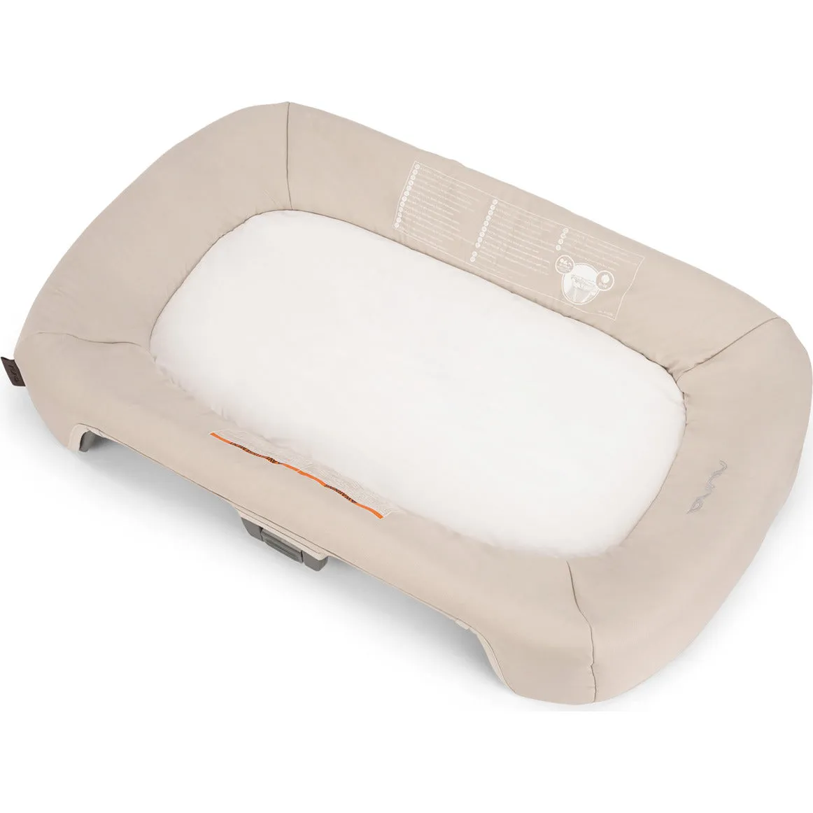 Nuna SENA Aire Playard with Zip-Off Bassinet   Changer