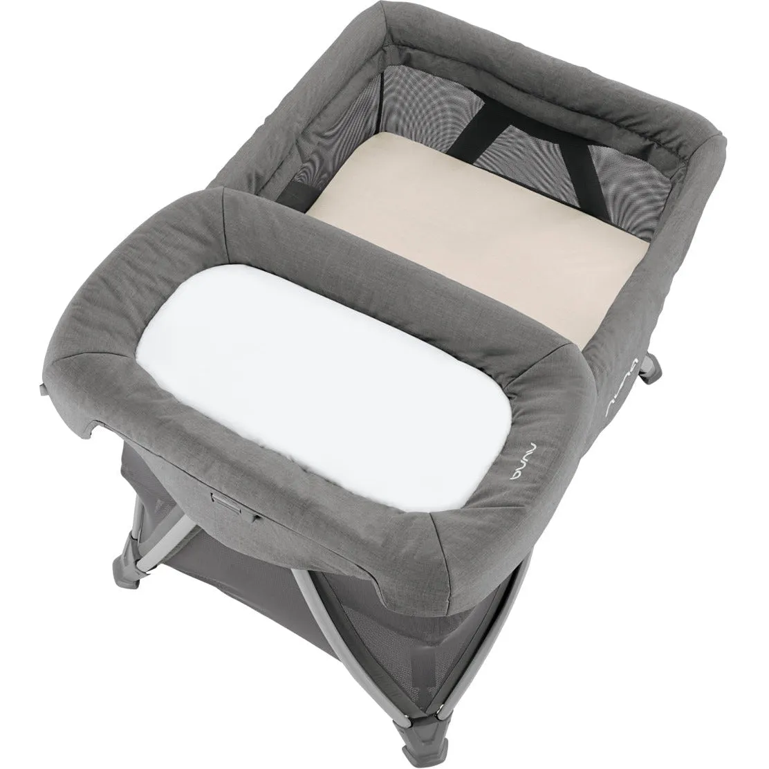 Nuna SENA Aire Playard with Zip-Off Bassinet   Changer