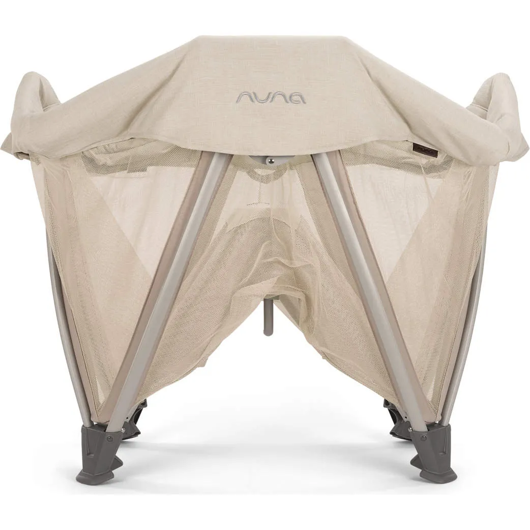 Nuna SENA Aire Playard with Zip-Off Bassinet   Changer