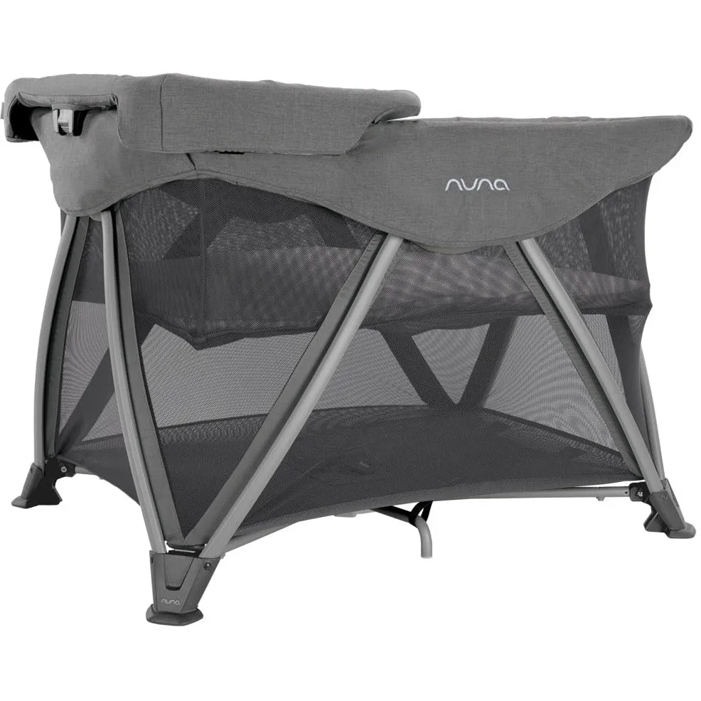 Nuna SENA Aire Playard with Zip-Off Bassinet   Changer