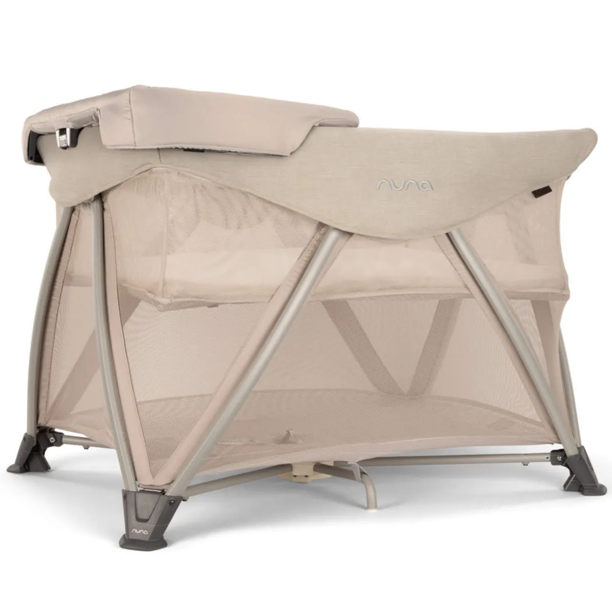 Nuna SENA Aire Playard with Zip-Off Bassinet   Changer