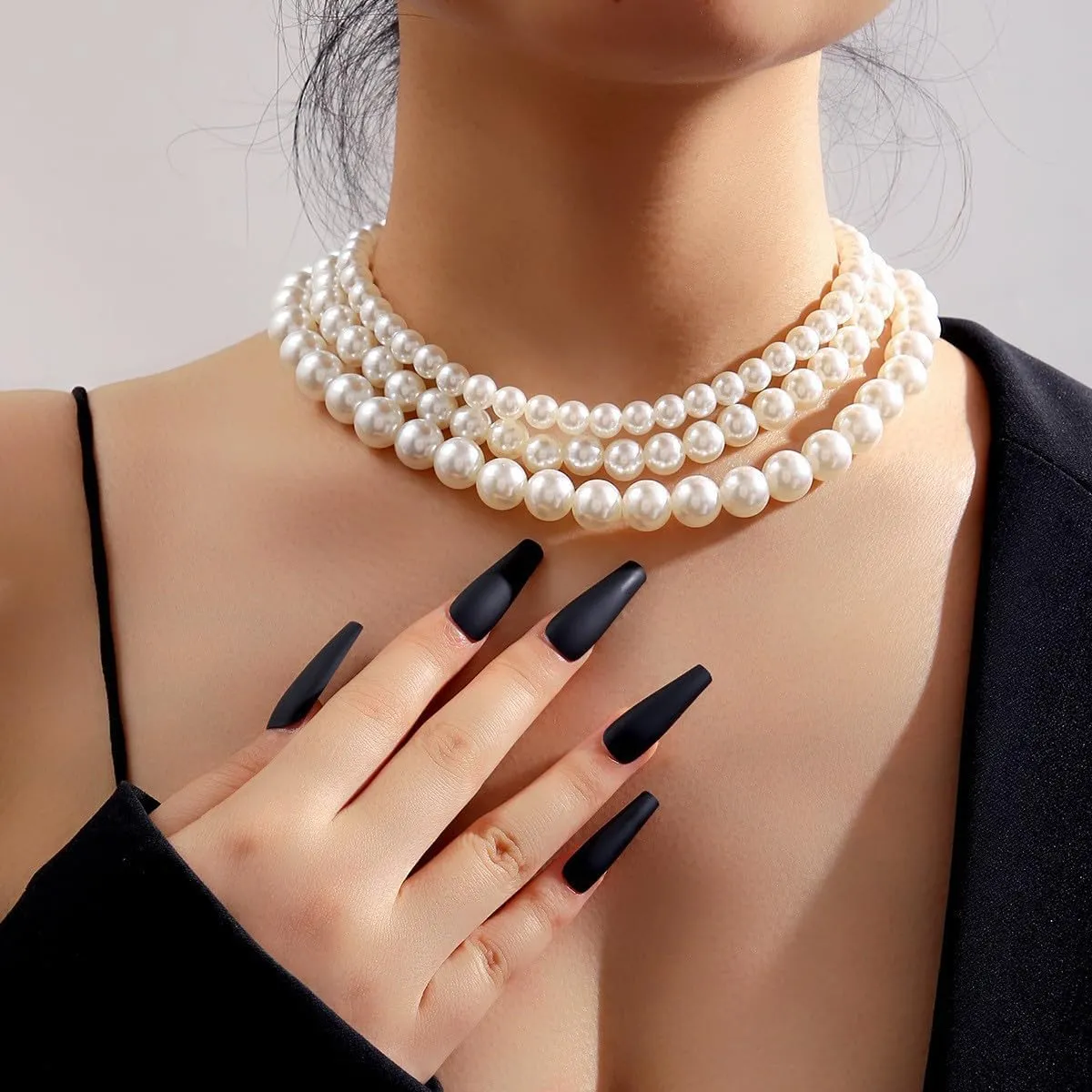 Pearl Choker Necklace for Women Layered Pearl Beaded Necklace Vintage Multilayer Pearl Necklace Wedding Party Prom Choker Necklace