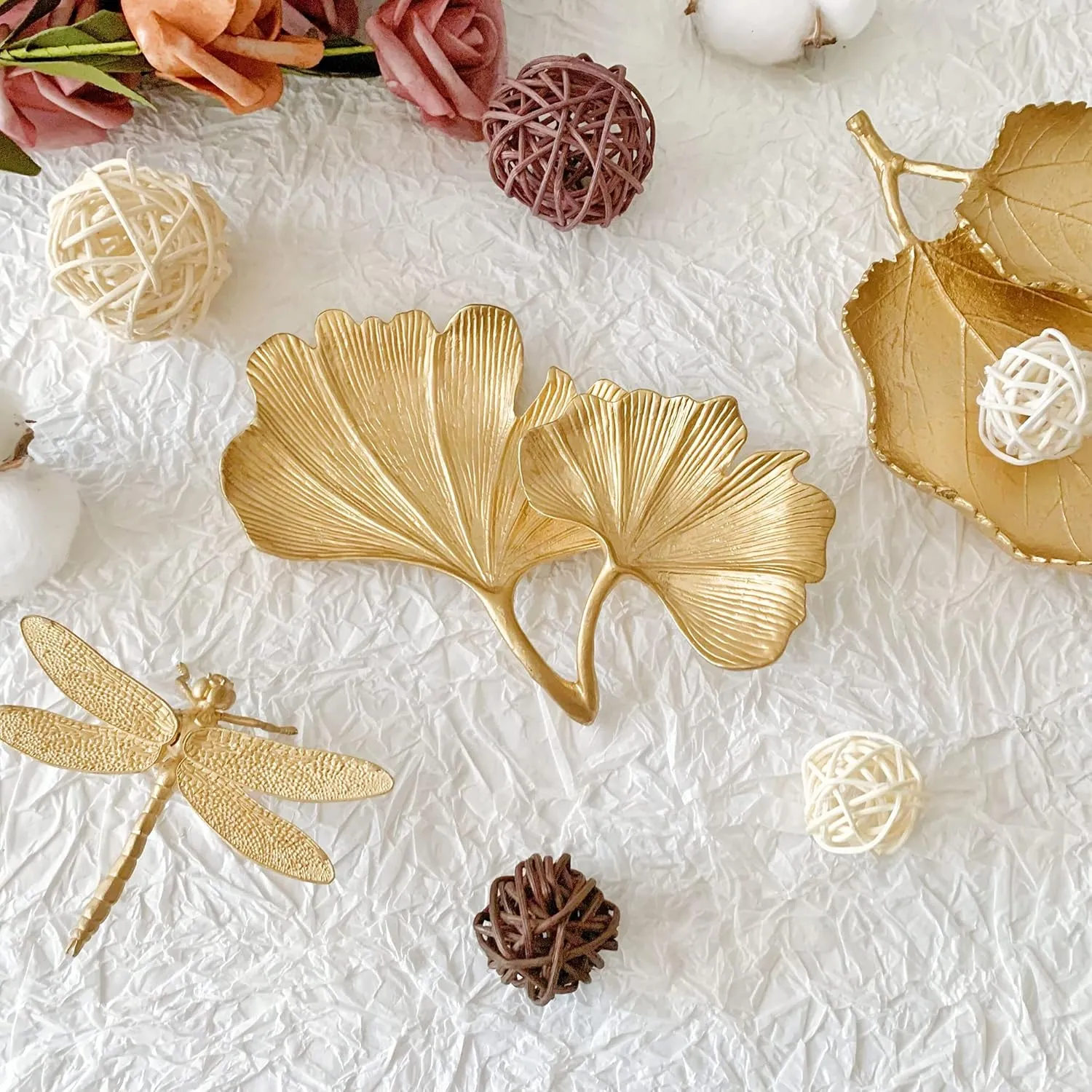 Small Leaf Shaped Trinket Dish, Decorative Gold Jewelry Dish Tray, Ring Hodler Dish Jewelry Organizer