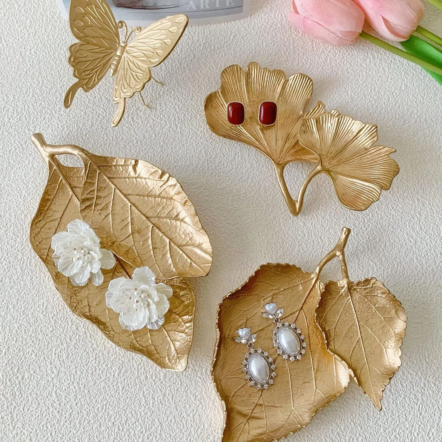 Small Leaf Shaped Trinket Dish, Decorative Gold Jewelry Dish Tray, Ring Hodler Dish Jewelry Organizer