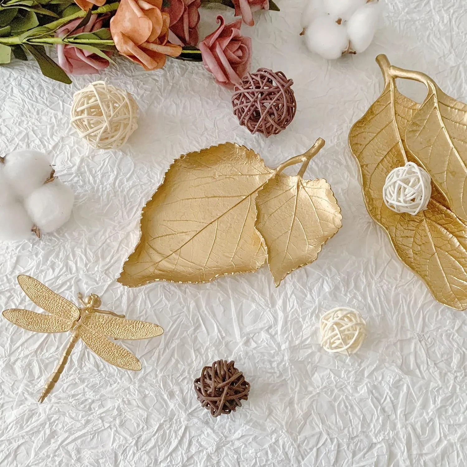 Small Leaf Shaped Trinket Dish, Decorative Gold Jewelry Dish Tray, Ring Hodler Dish Jewelry Organizer