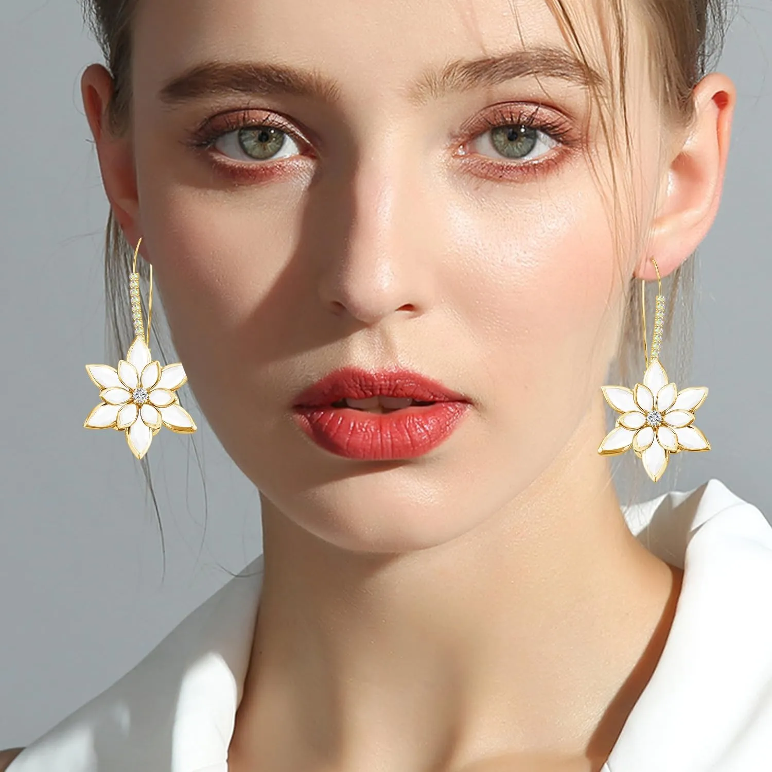 Sparkly Crystal Flower Dangle Drop Earrings 14K Gold Rhinestone Snowflake Leverback Hoop Earrings For Women