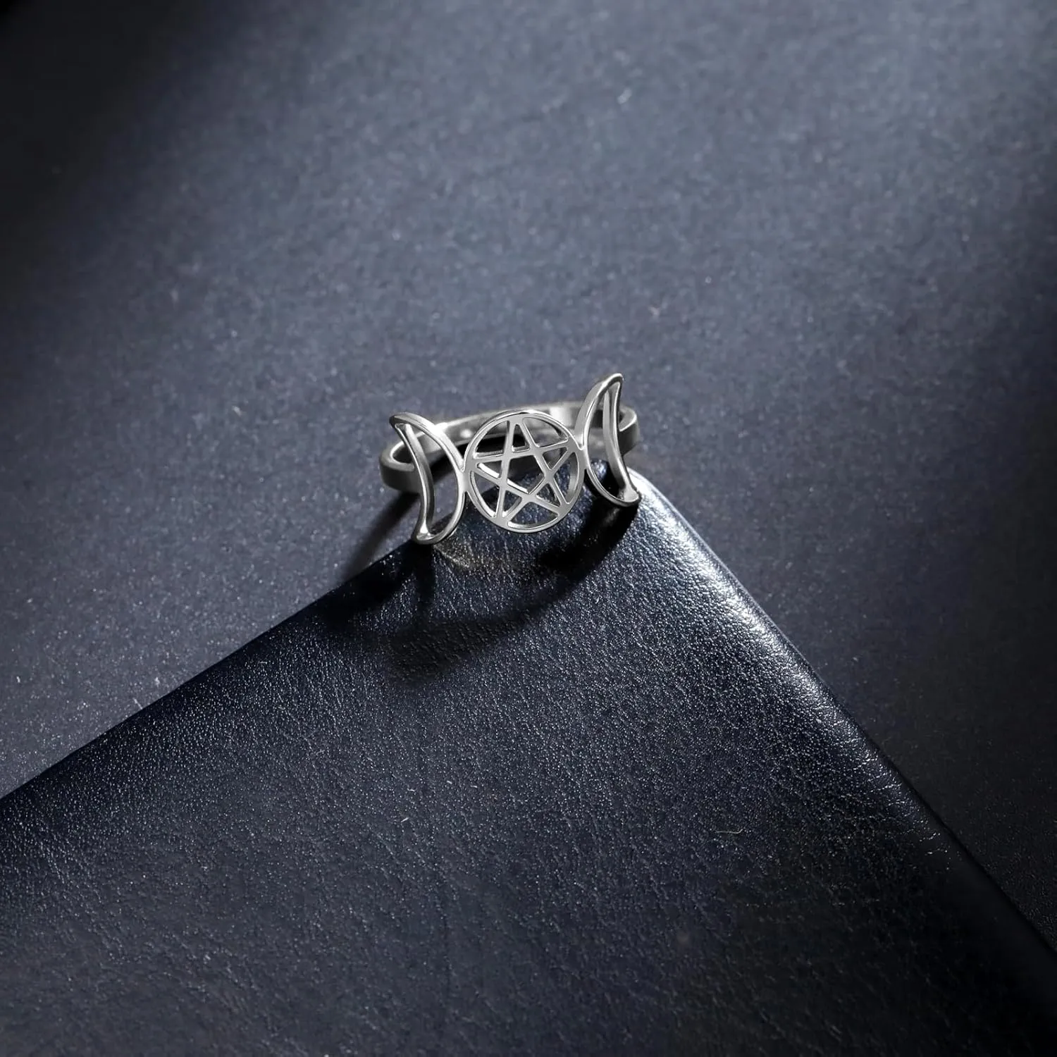 TEAMER Stainless Steel Triple Moon Goddess Ring Amulet Wicca Pentagram Ring Pagan Jewelry for Women