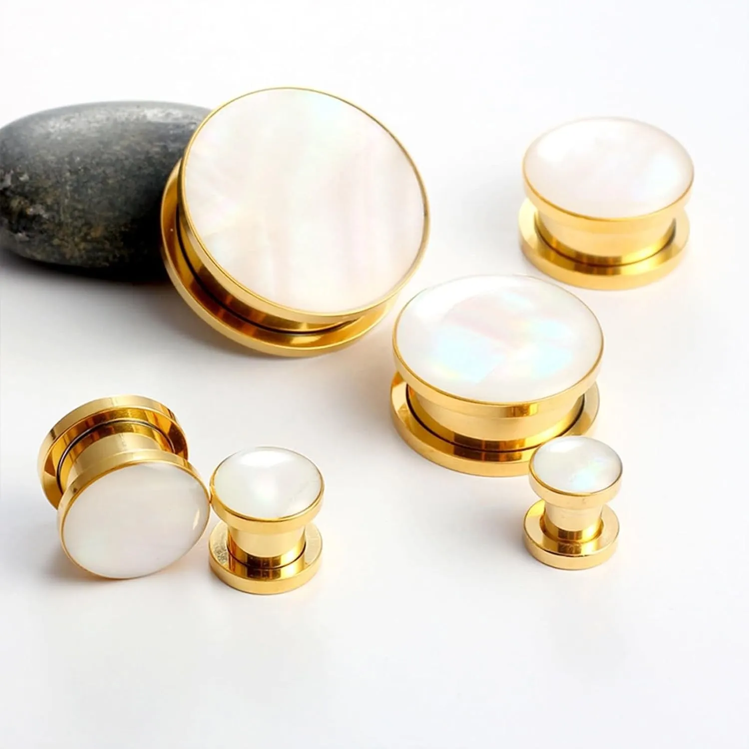Tunnels Gauges, 2PCS Surgical Steel Gauges for Ears Polished Round with White Conch Shell Ear Gauges Expander 2G - 1 inch Ear Piercing Jewelry