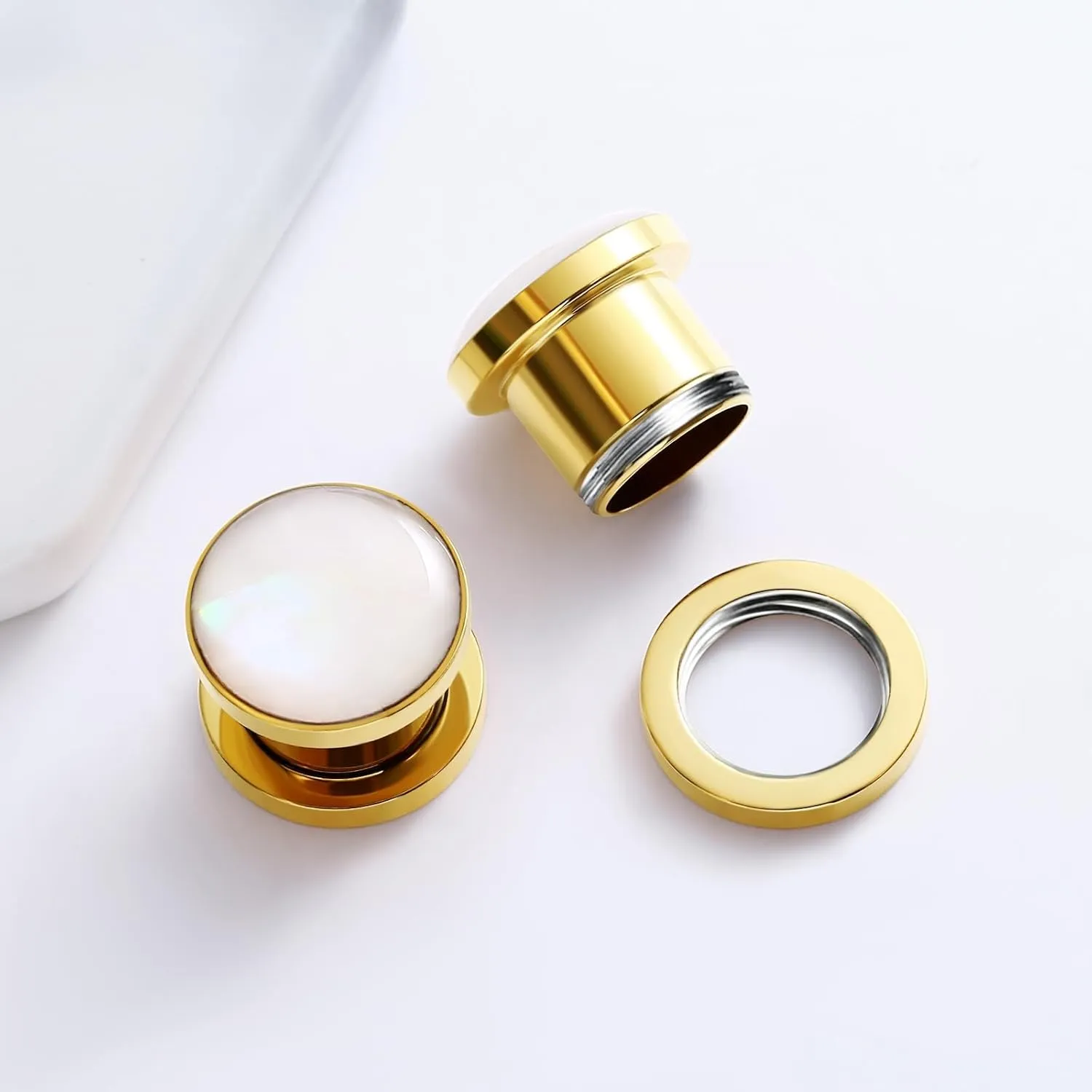 Tunnels Gauges, 2PCS Surgical Steel Gauges for Ears Polished Round with White Conch Shell Ear Gauges Expander 2G - 1 inch Ear Piercing Jewelry