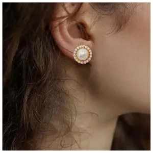 Vintage Pearl Earrings Pearl Circle Earrings Gold Pearl Stud Earrings Round Pearl Charm Earring Jewelry for Women and Girls